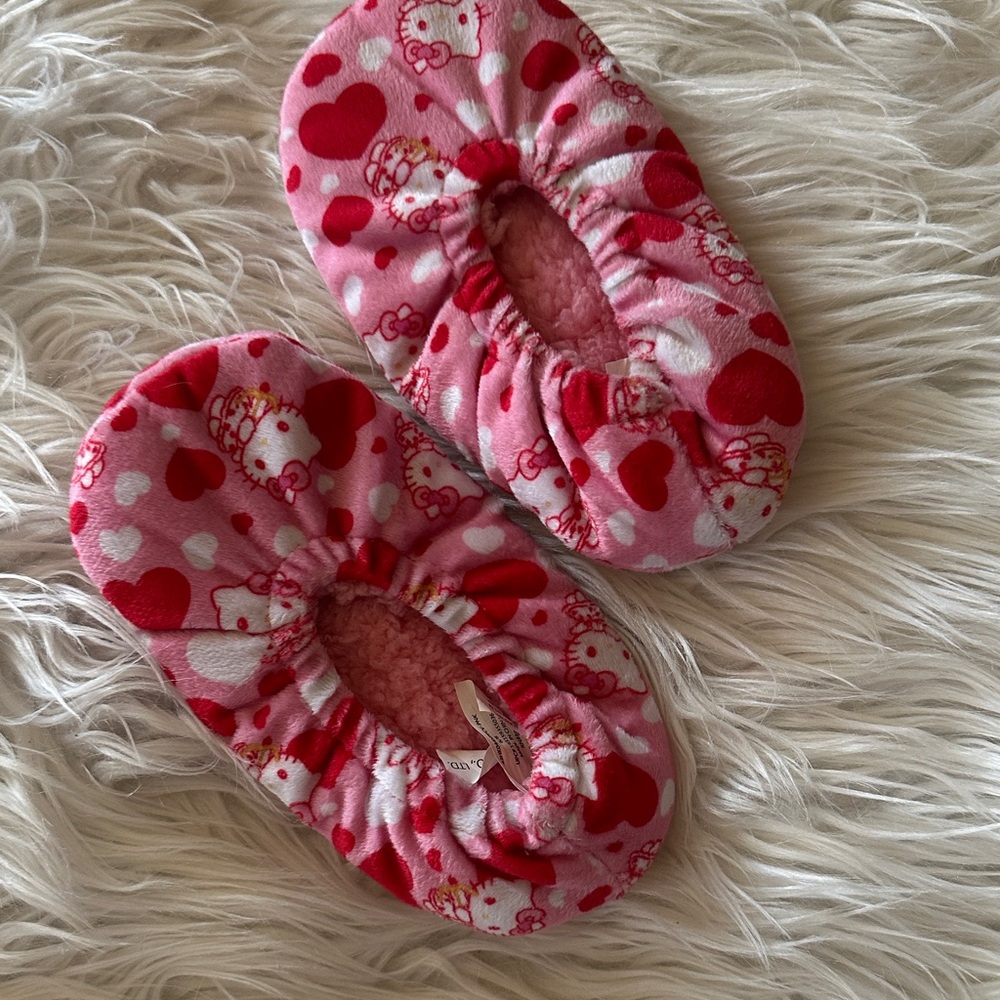 Sanrio Hello Kitty Pink and Red Heart Plush Slipper Socks
